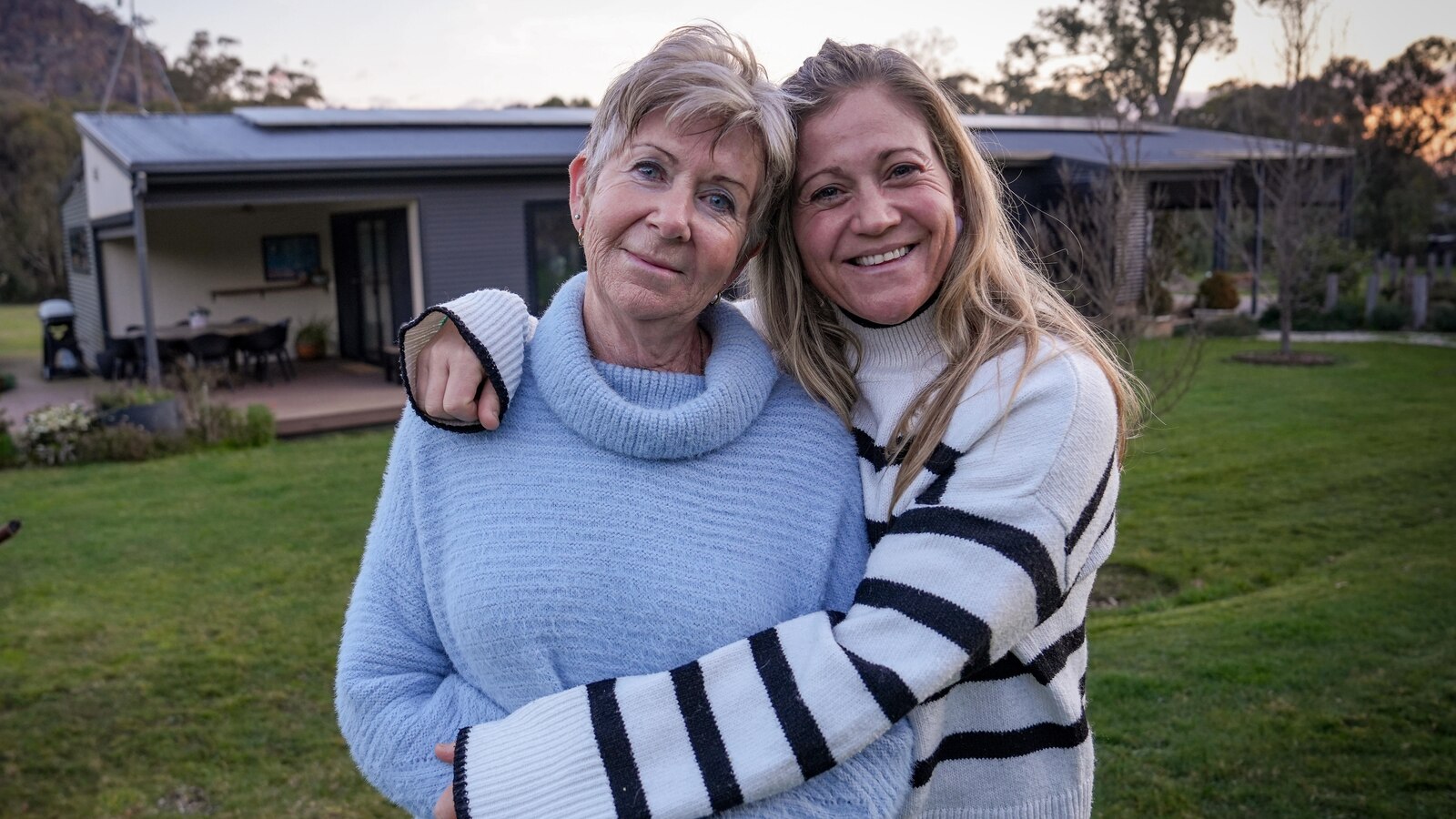 Sheena Carter and Jacqui Carter at their modular home, Newham. ABC News: Billy Lim